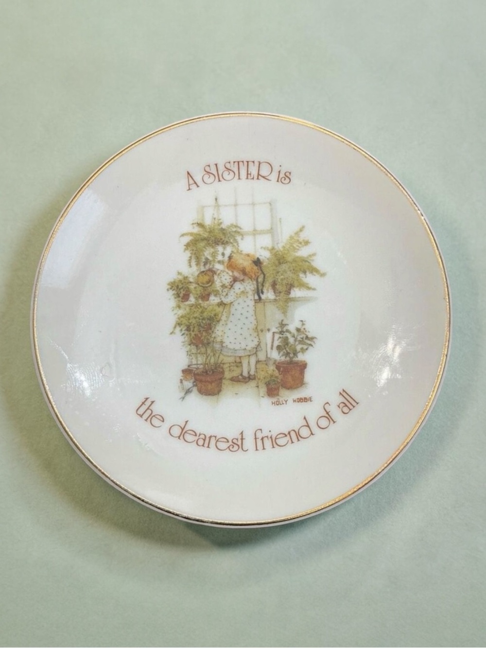 Holly Hobbie Lasting Treasures Genuine Porcelain Collective 4” Plate